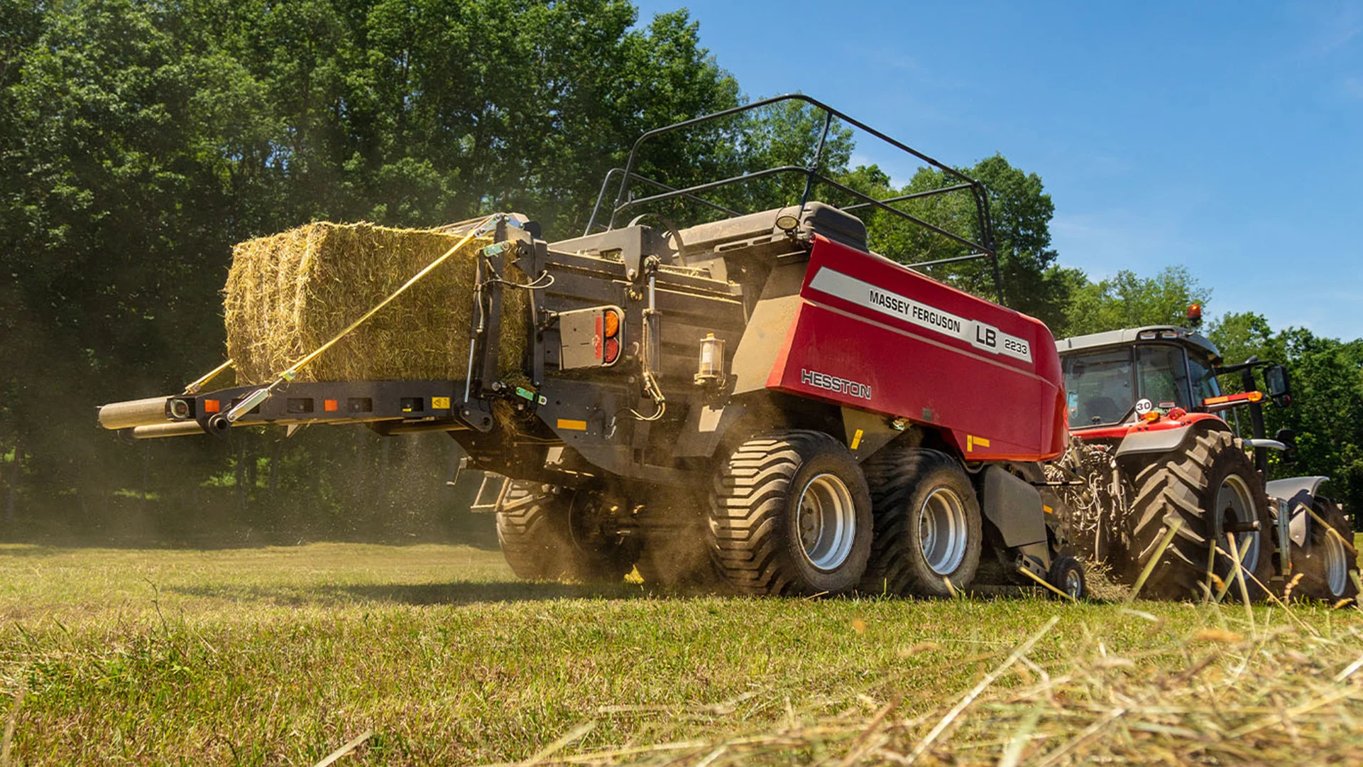 Massey Ferguson LB2233