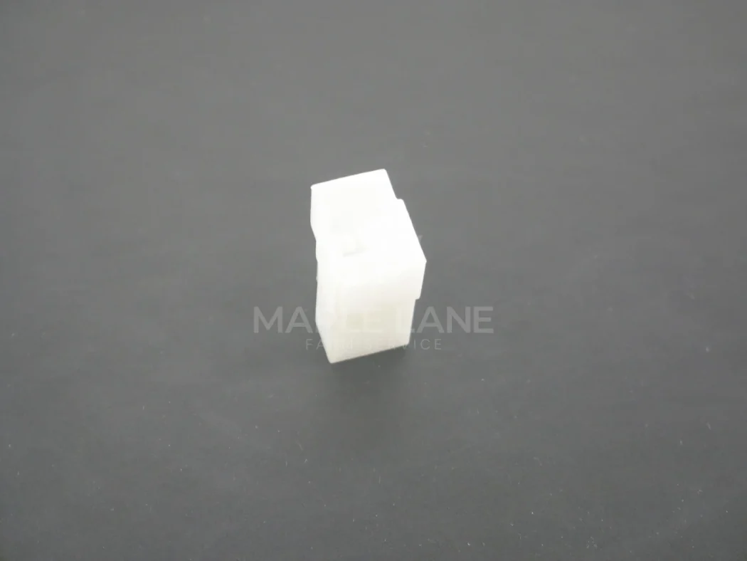 571-180940 Plug