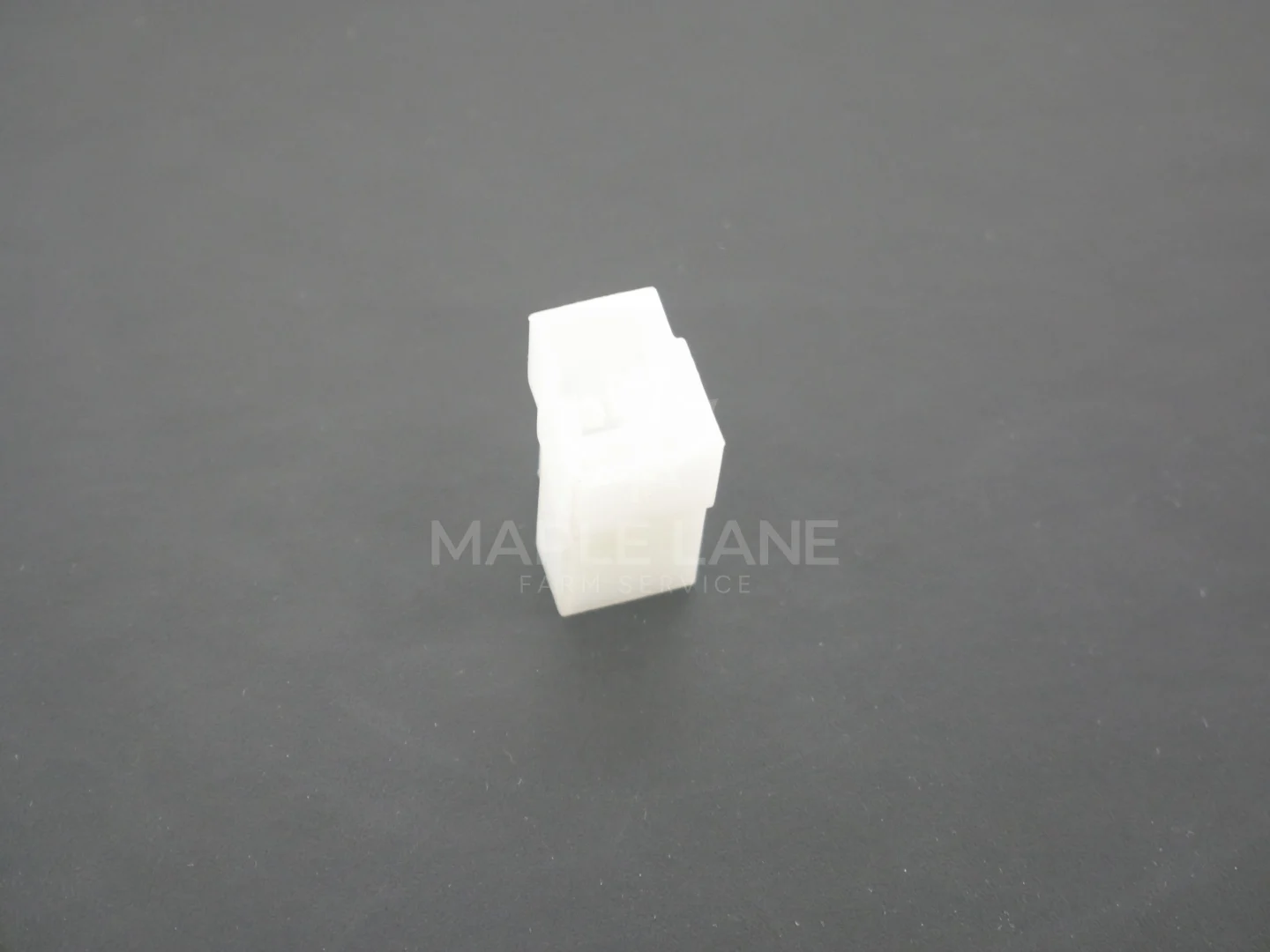 571-180940 Plug