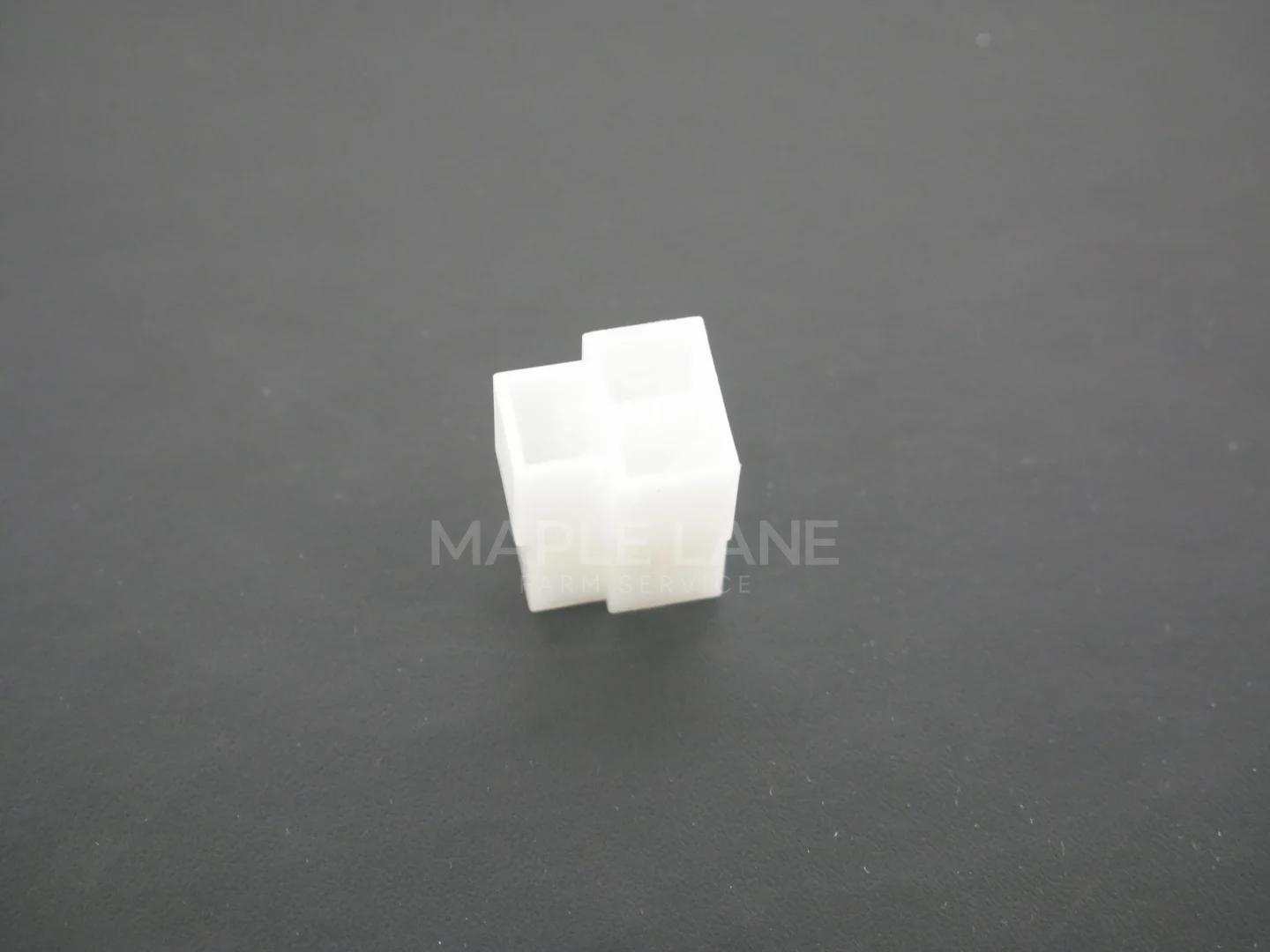 571-180941 Plug