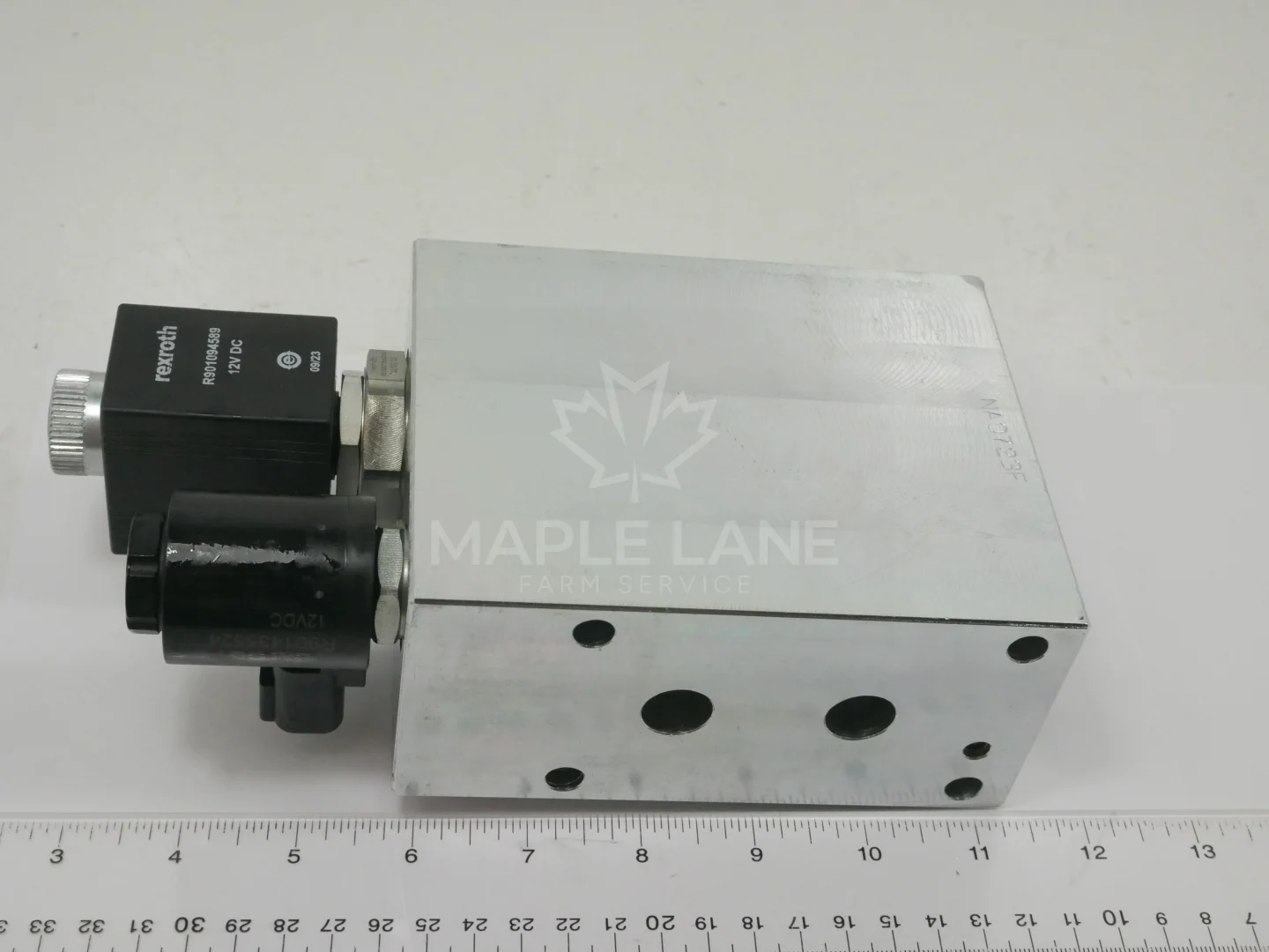 72673235 Valve