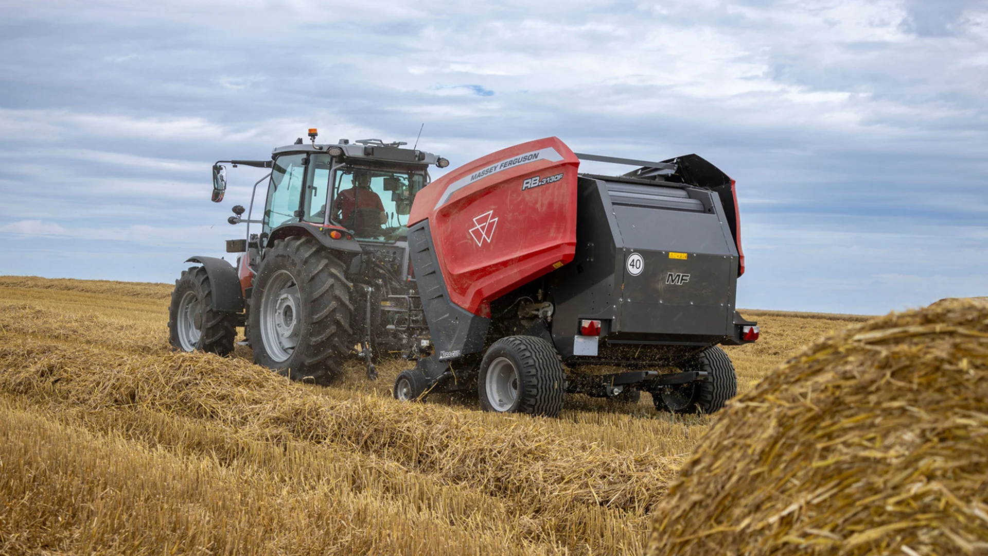 Massey Ferguson RB.4160V