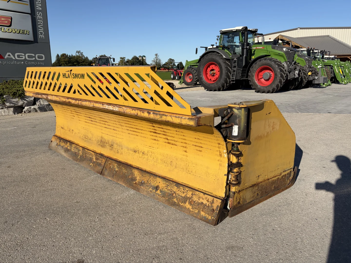 Used 2015 HLA SB4200W1016